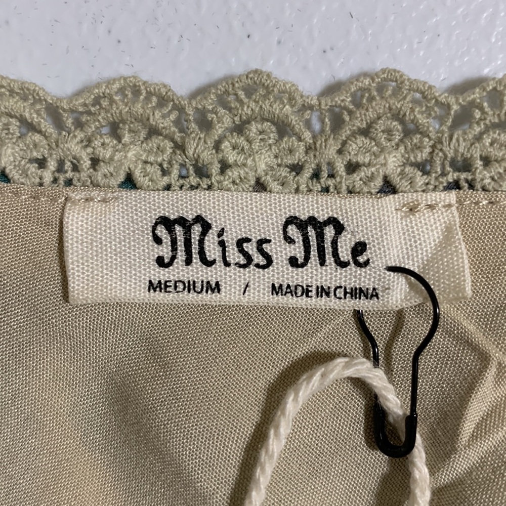 Miss Me Women’s Floral Print Lace Trim Cami-Size M NWT - Picture 7 of 10